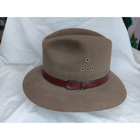 Vintage Schuman Sullivan Of New Haven Hat Olive Medium Green Leather Made In USA - Picture 2 of 7